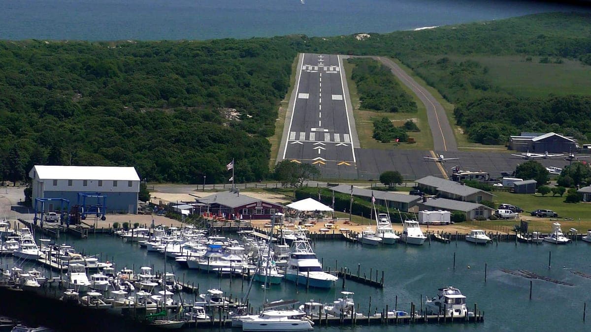Montauk Airport (MTP) in East Hampton